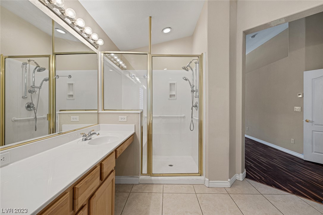 5913 Amber Station Avenue