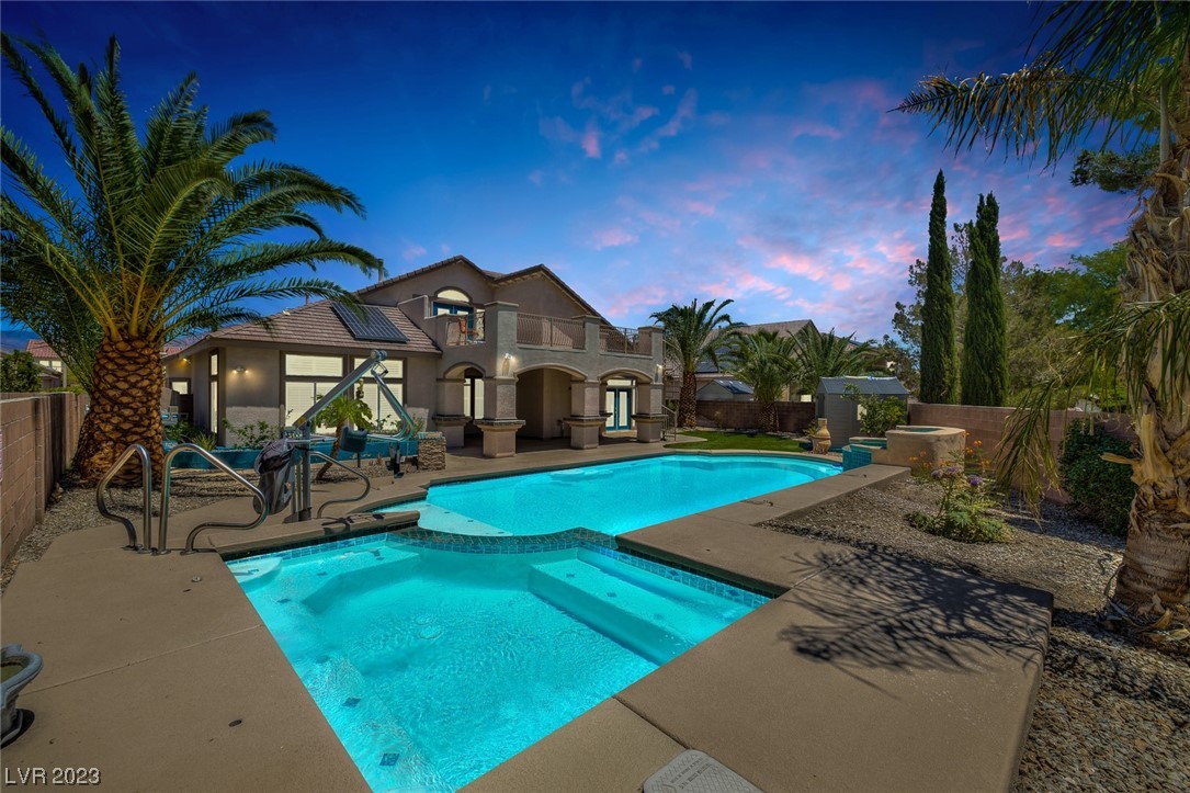 5913 Amber Station Avenue