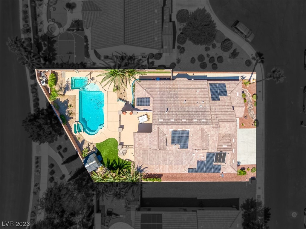 5913 Amber Station Avenue