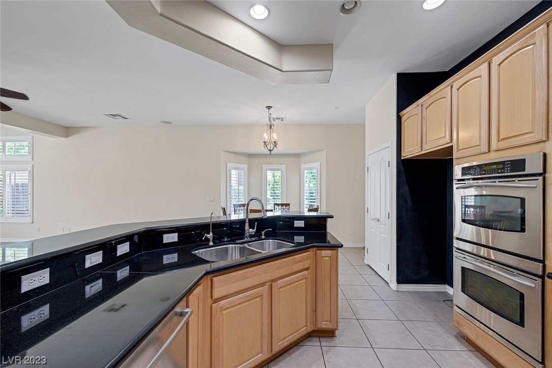 5913 Amber Station Avenue