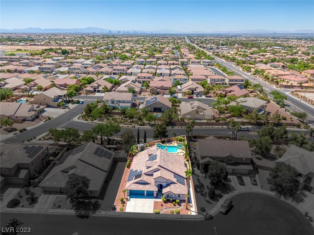 5913 Amber Station Avenue