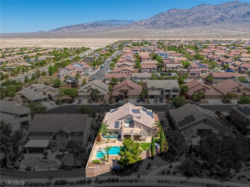 5913 Amber Station Avenue