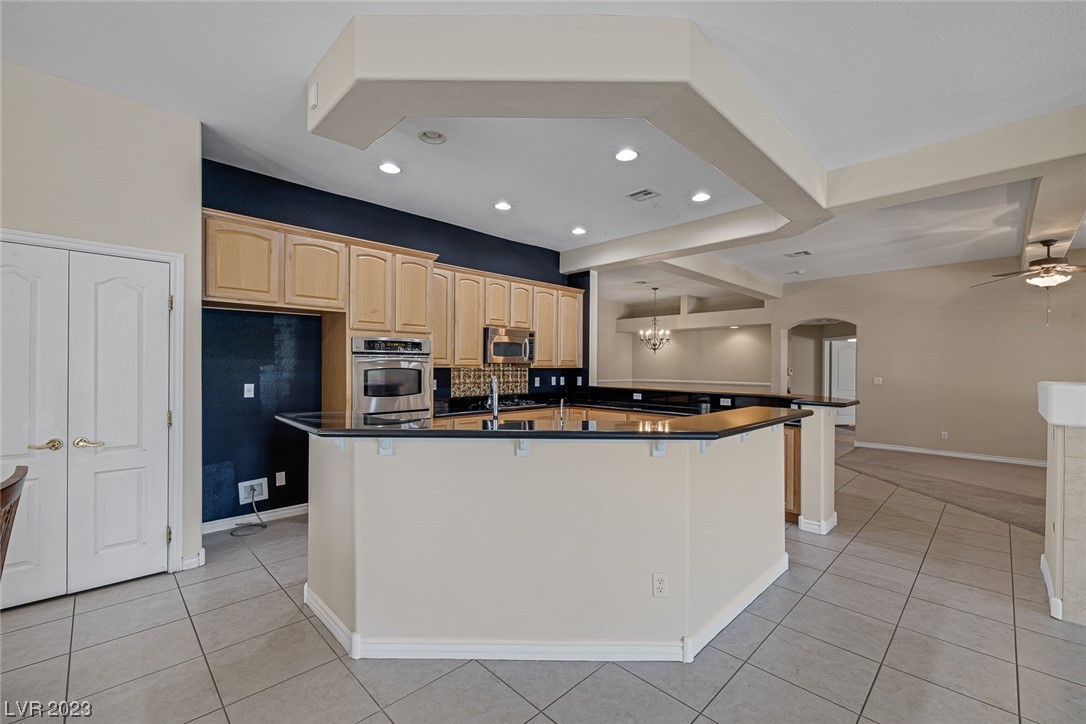 5913 Amber Station Avenue