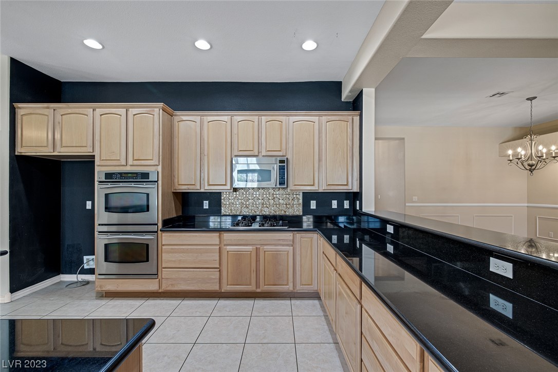 5913 Amber Station Avenue