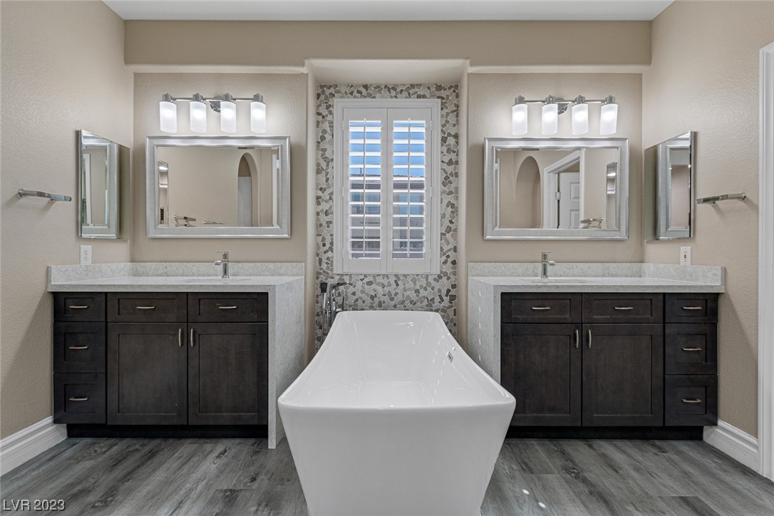 375 Tierras Blancos Court