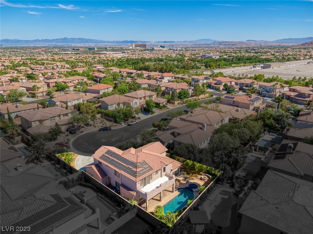 375 Tierras Blancos Court