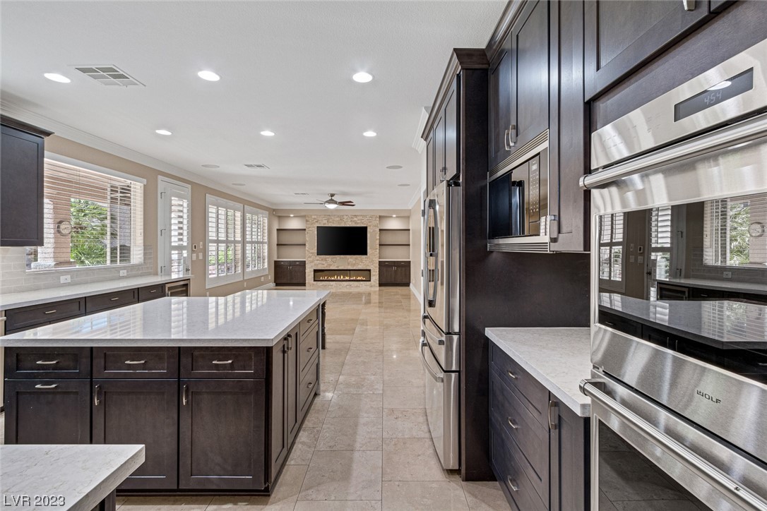 375 Tierras Blancos Court