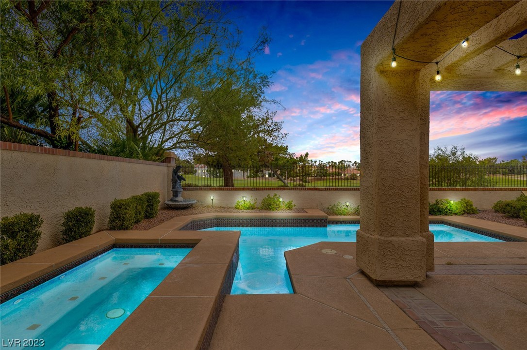 7595 Spanish Bay Drive