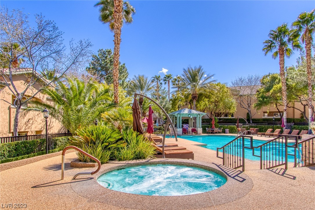 8724 Red Rio Drive 201