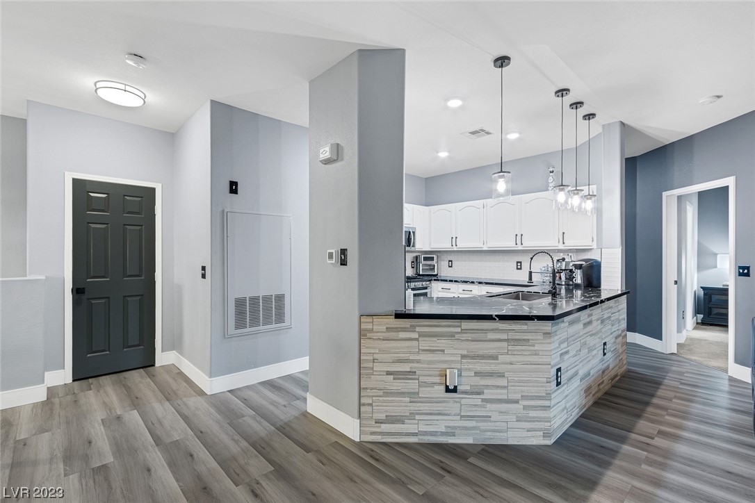 8724 Red Rio Drive 201
