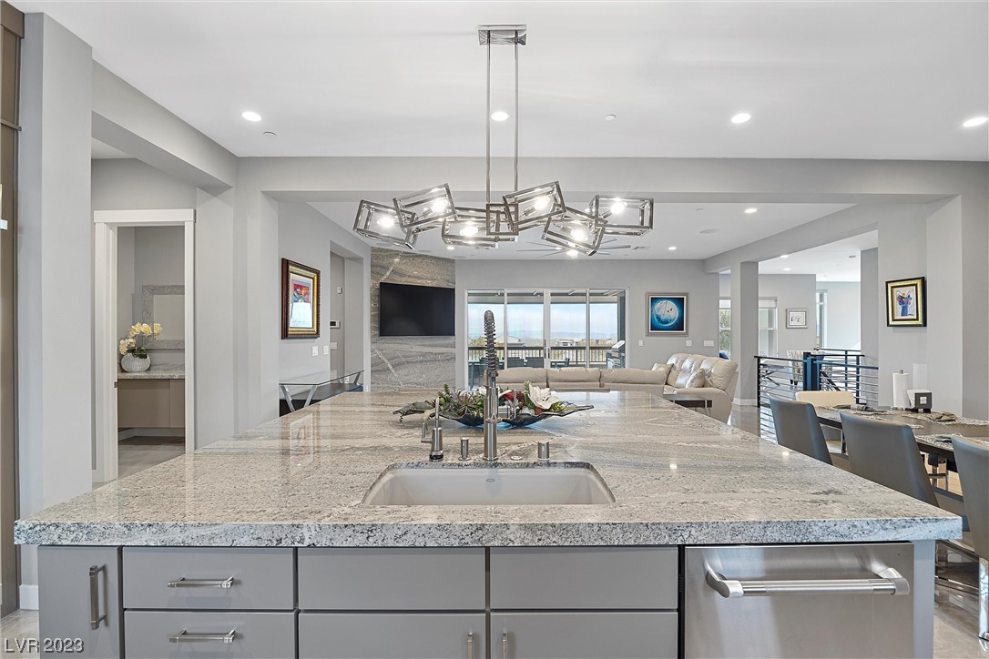 11280 Granite Ridge Drive 1011