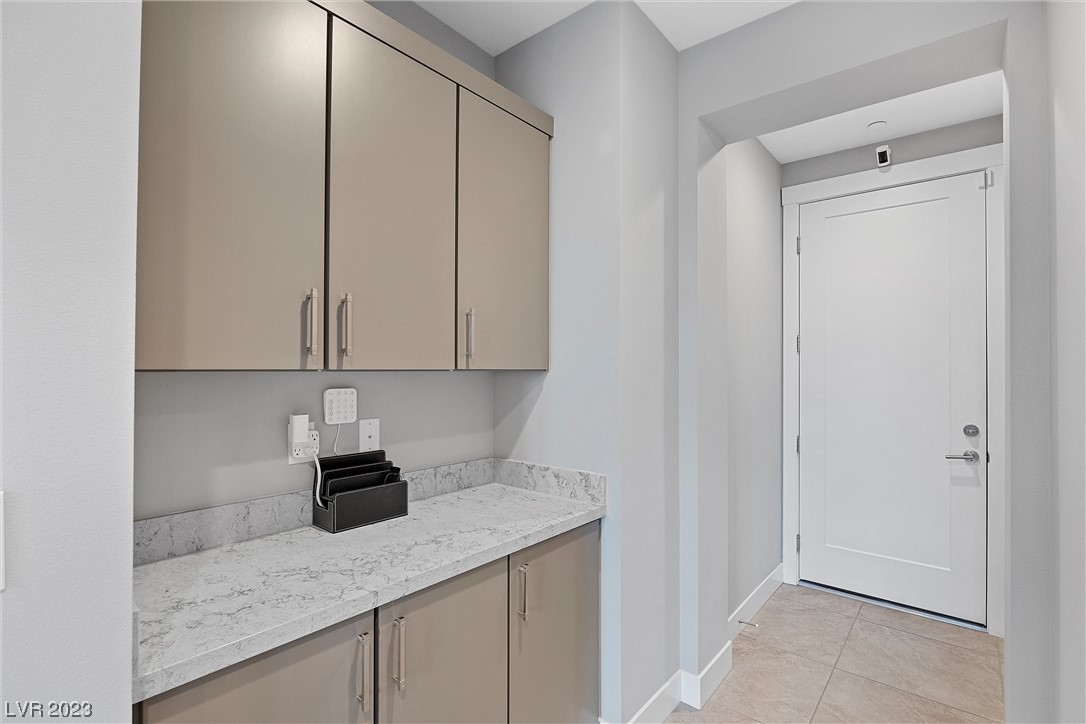 11280 Granite Ridge Drive 1011
