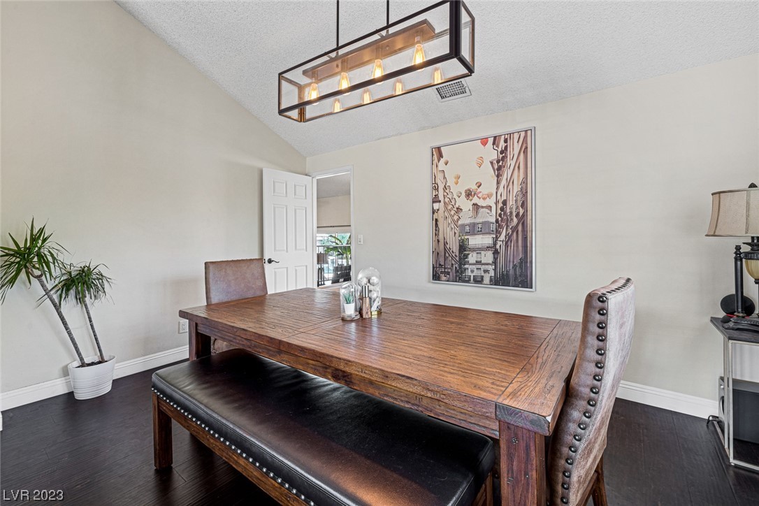 3955 Glory Court