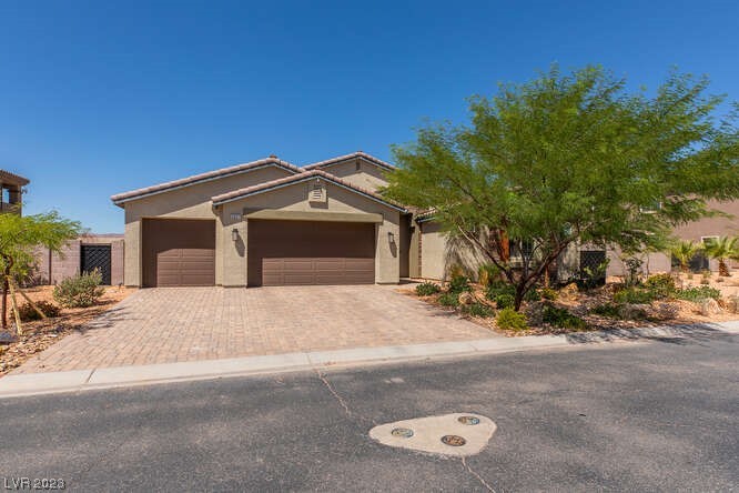 3821 River Heights Lane