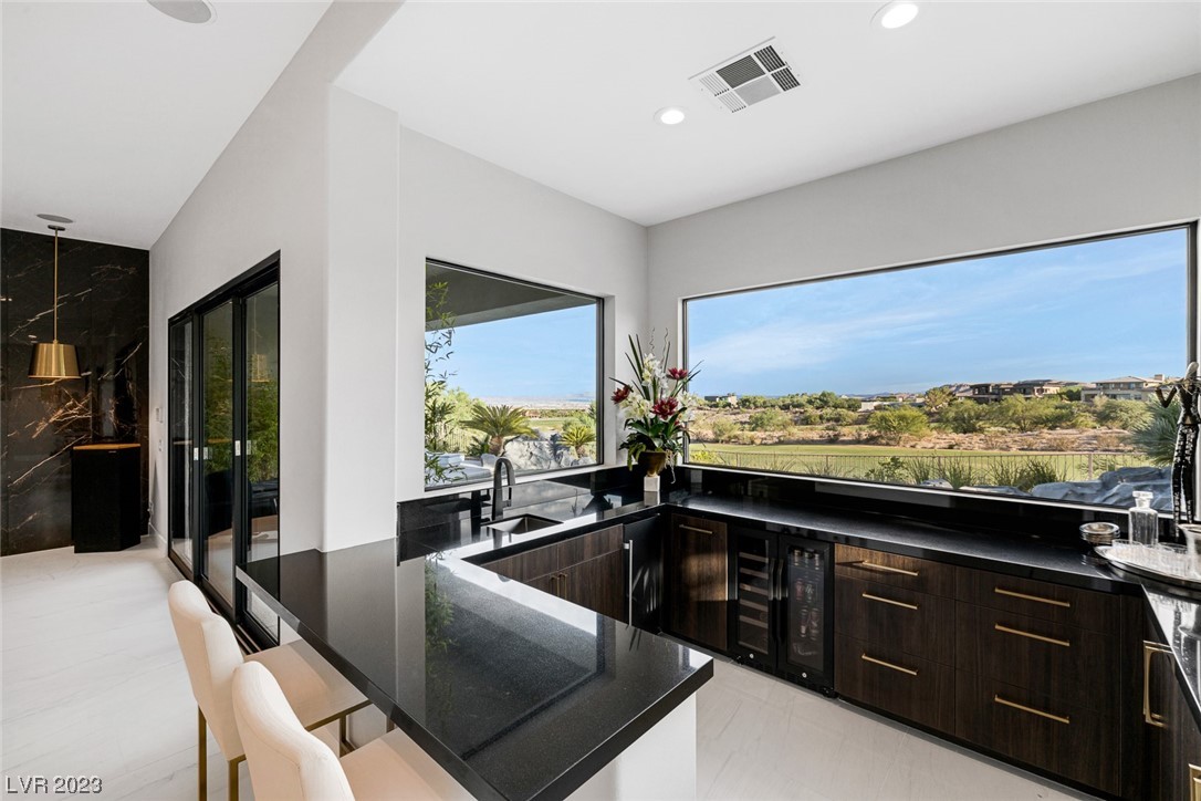 35 Panorama Crest Avenue