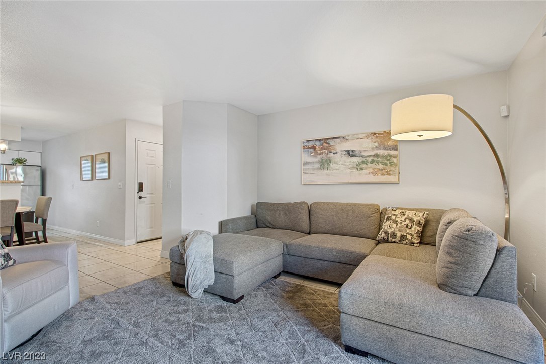 2750 South Durango Drive 1155