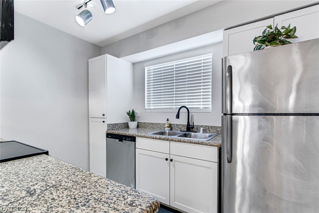 2750 South Durango Drive 1155