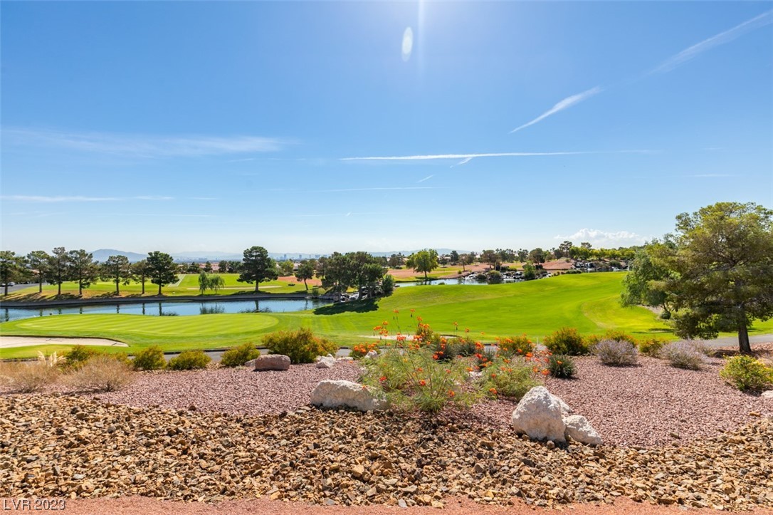 2912 Vista Butte Drive