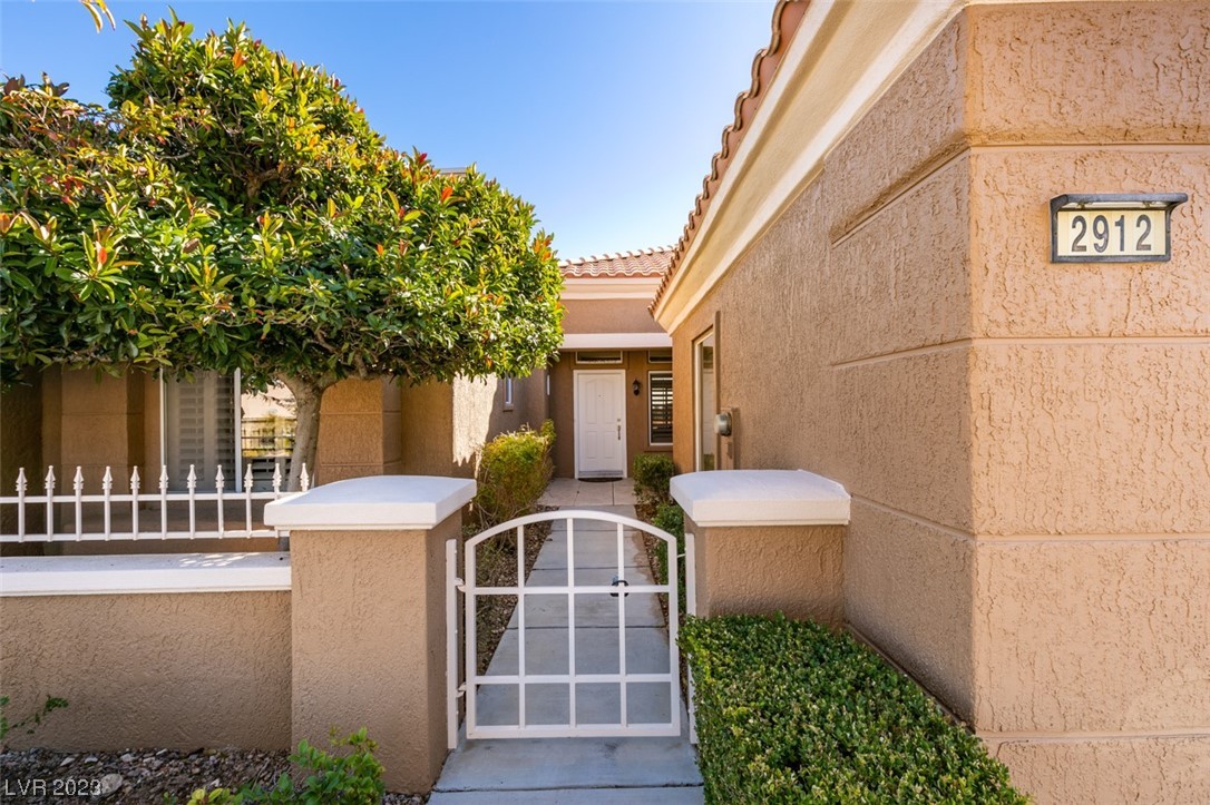 2912 Vista Butte Drive