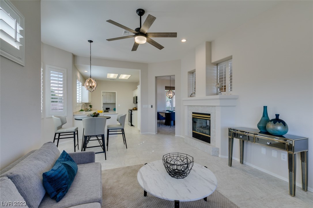 2912 Vista Butte Drive