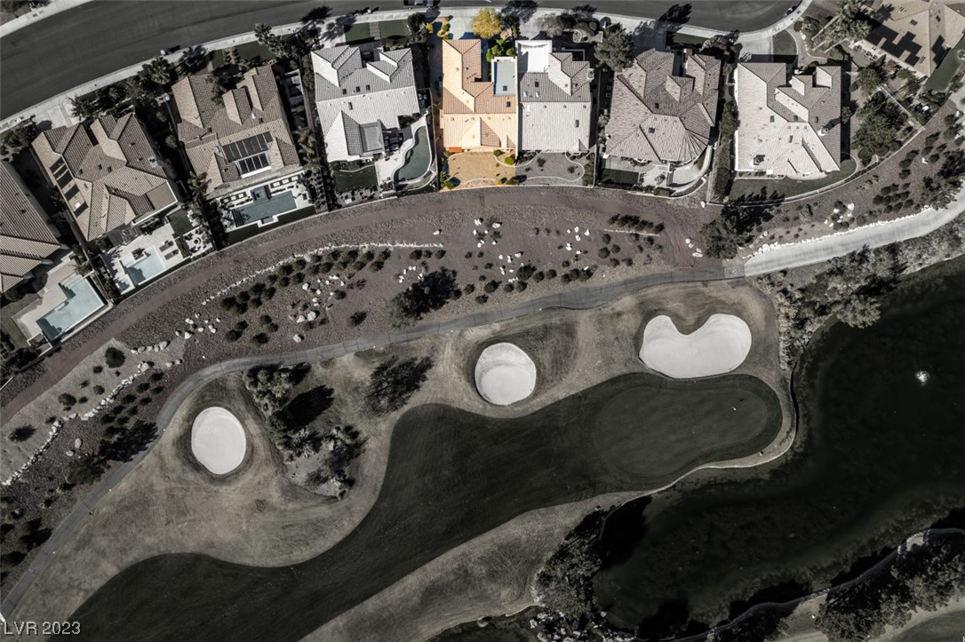 2912 Vista Butte Drive
