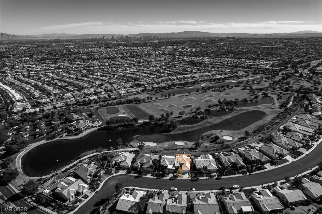 2912 Vista Butte Drive