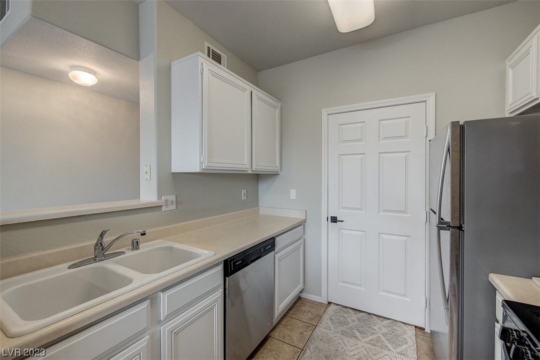 7115 South Durango Drive 304