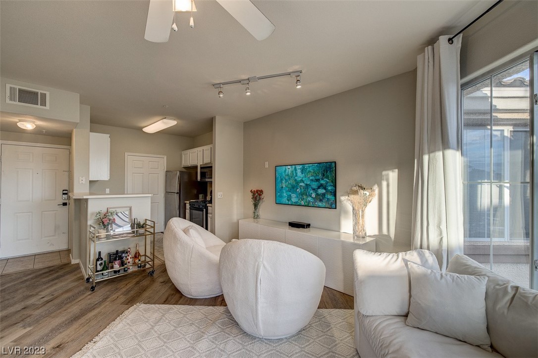 7115 South Durango Drive 304