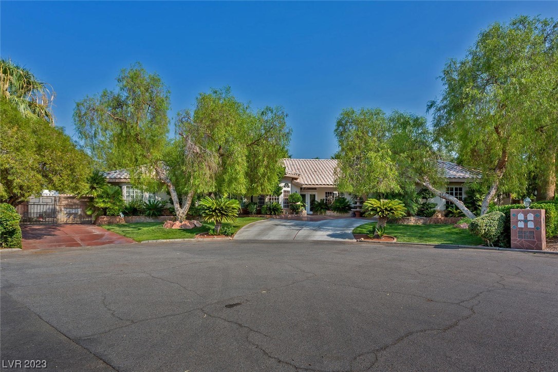 5865 West POST Road