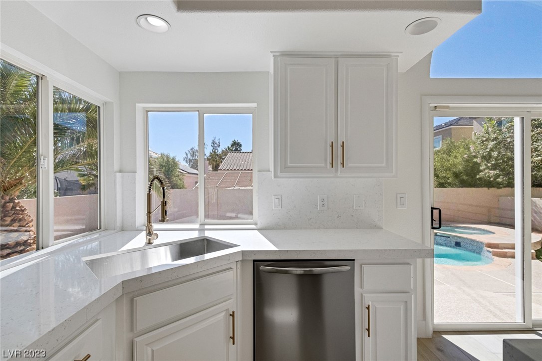 10143 Thunder Rapids Court