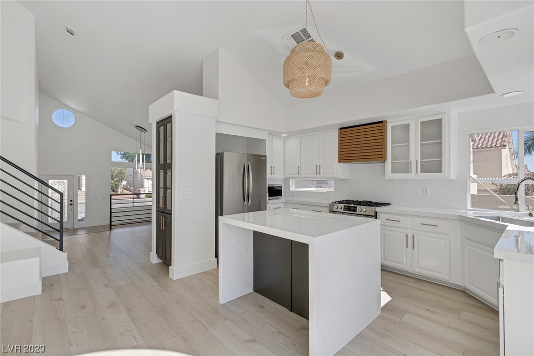 10143 Thunder Rapids Court