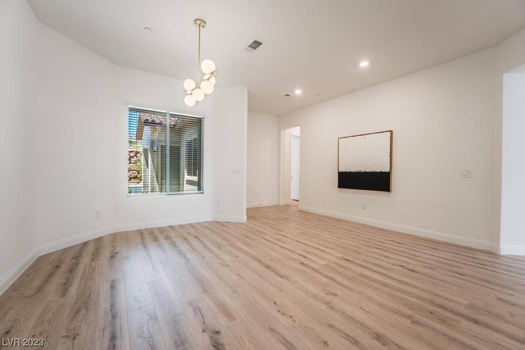 200 Harris Peak Street