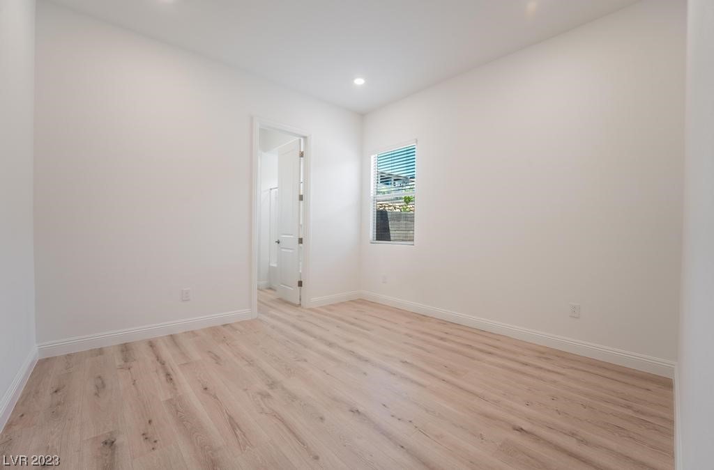 200 Harris Peak Street