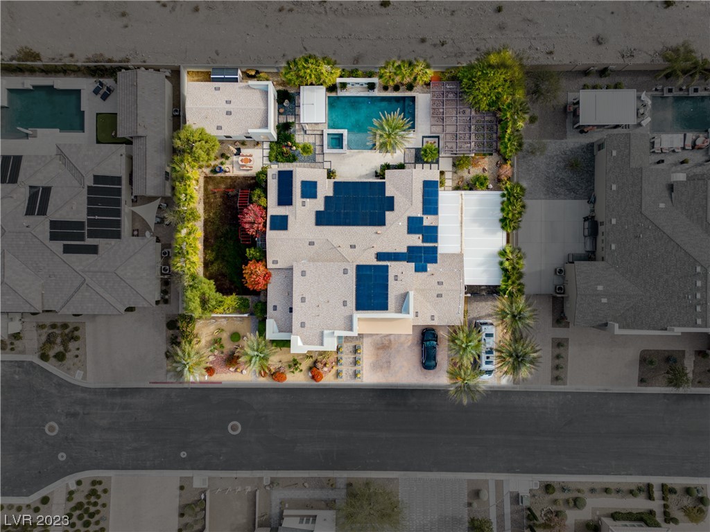8238 Canyon Tree Court