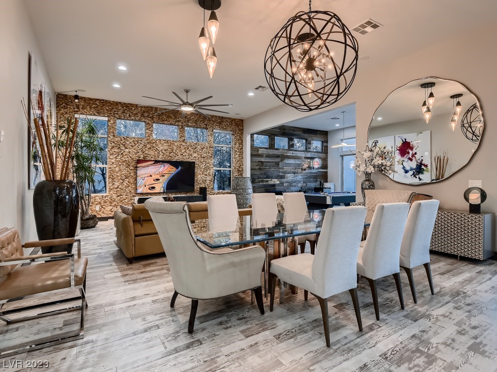8238 Canyon Tree Court