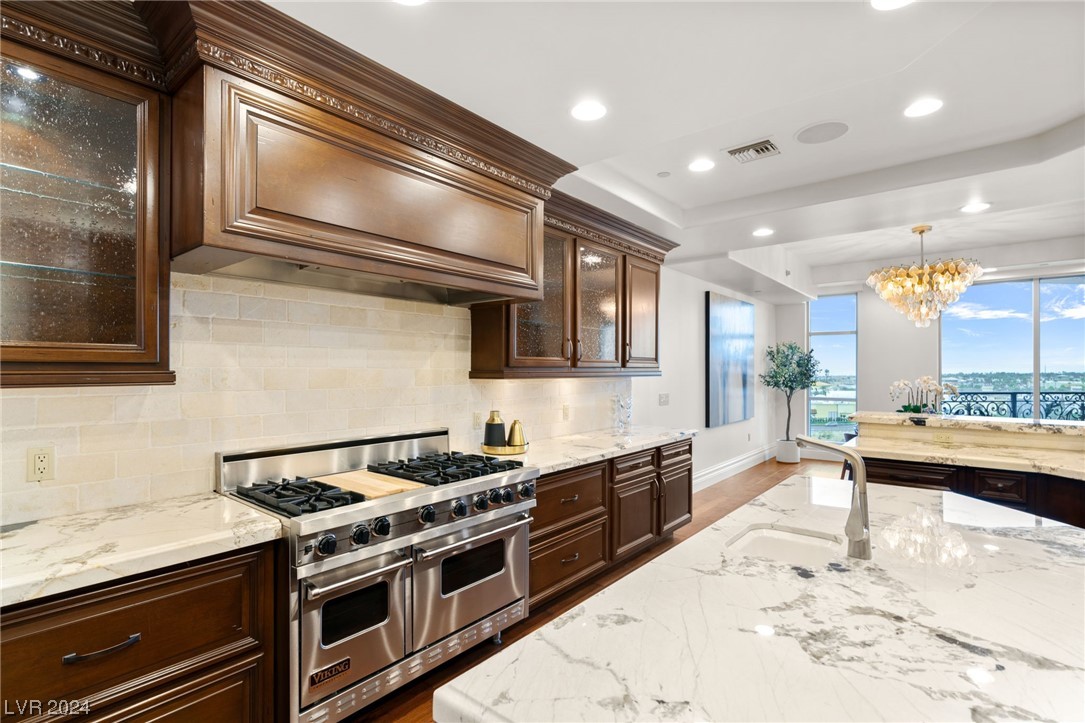 9101 ALTA Drive 404