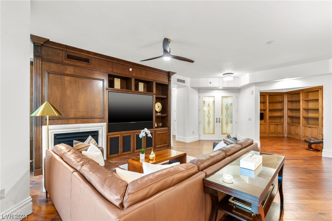 9101 ALTA Drive 404