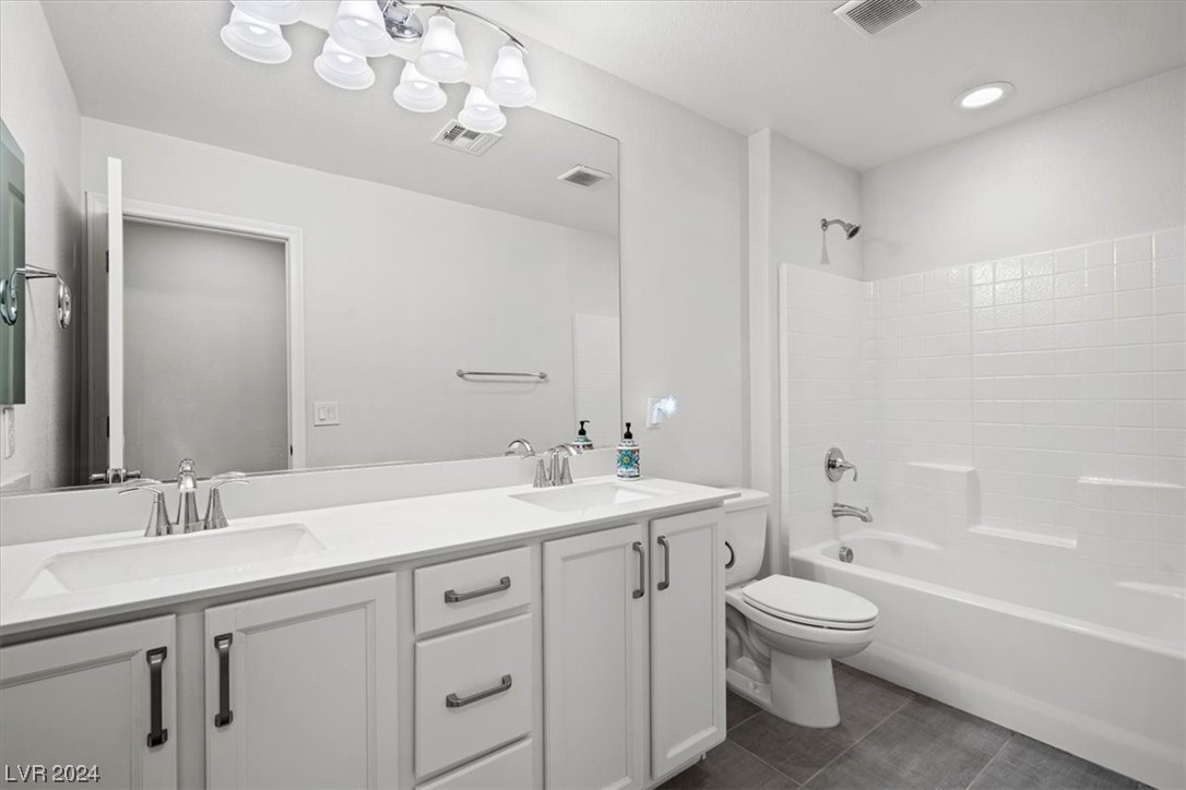 476 Bolsa Basin Avenue