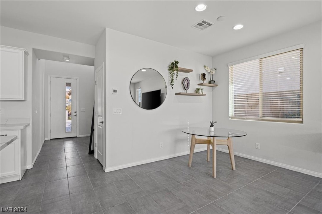 476 Bolsa Basin Avenue