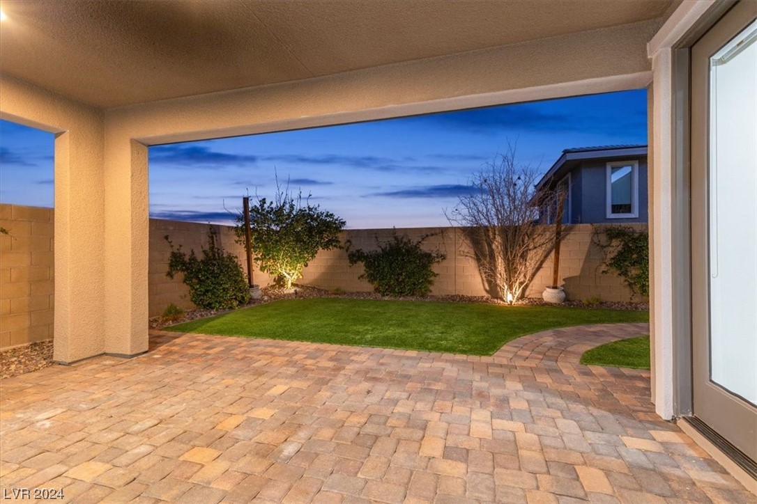 476 Bolsa Basin Avenue