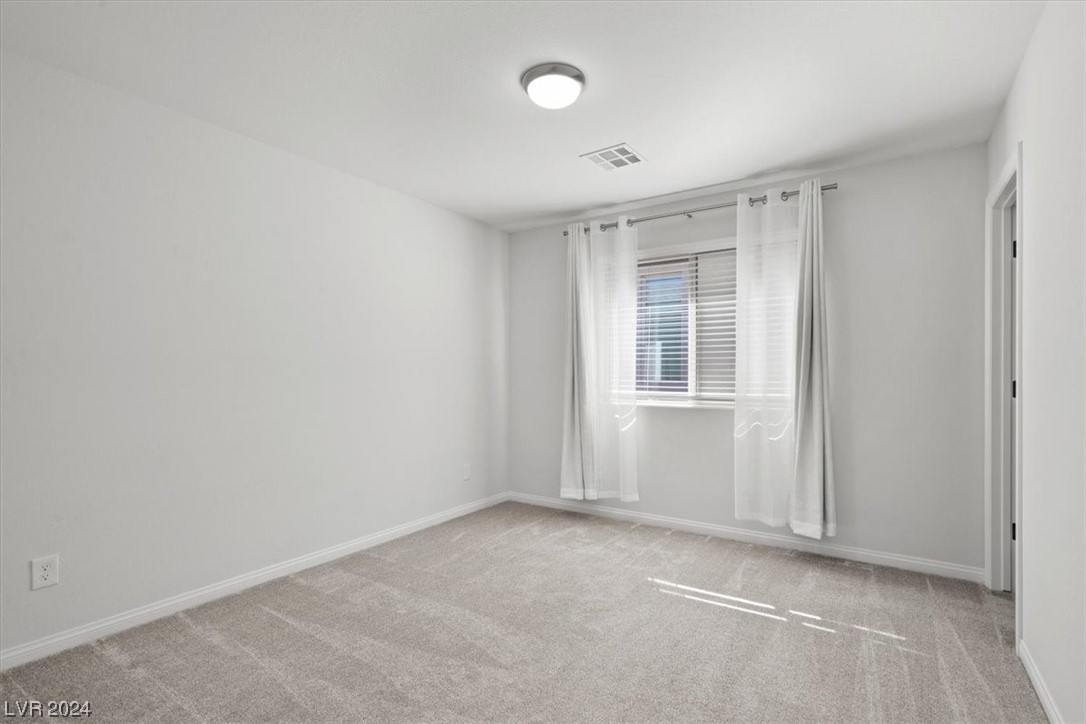 476 Bolsa Basin Avenue