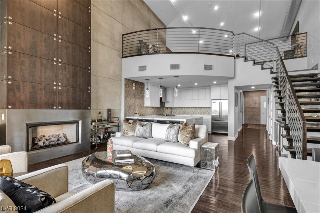 11441 Allerton Park Drive 415