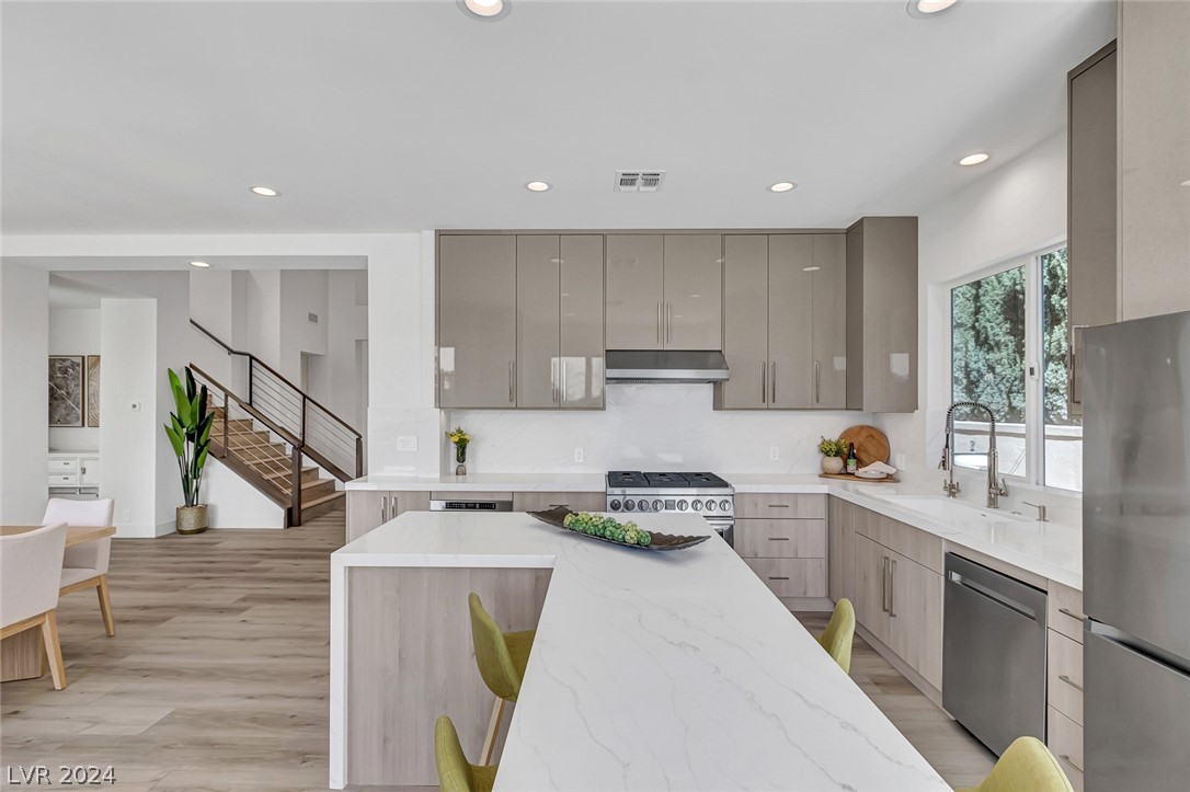 8371 Plum Creek Court