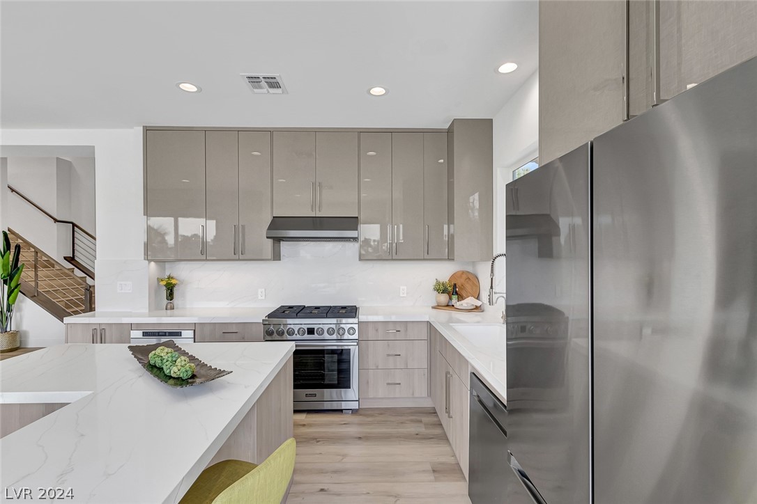 8371 Plum Creek Court