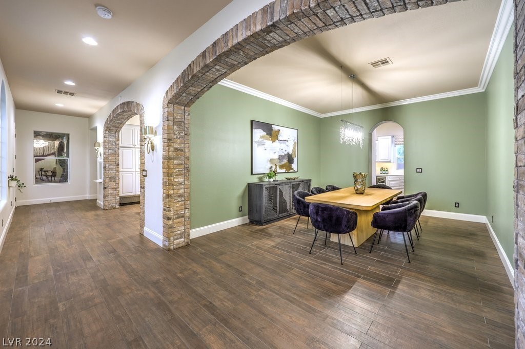 509 Spruce Canyon Street