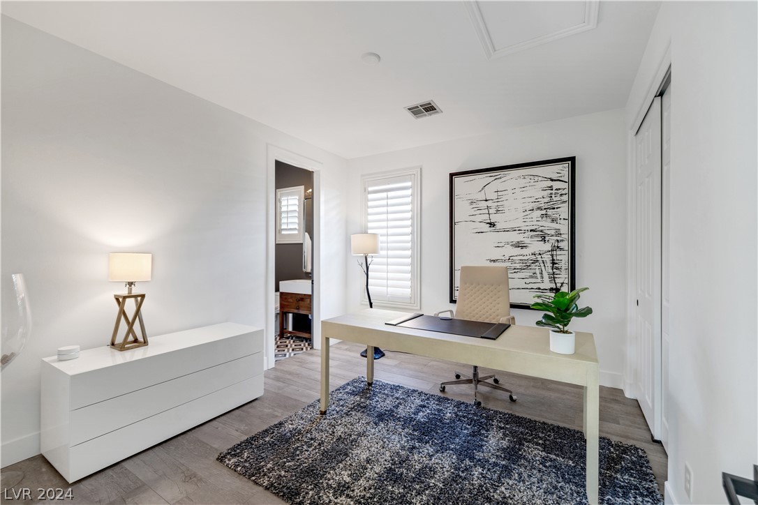 76 Panorama Crest Avenue