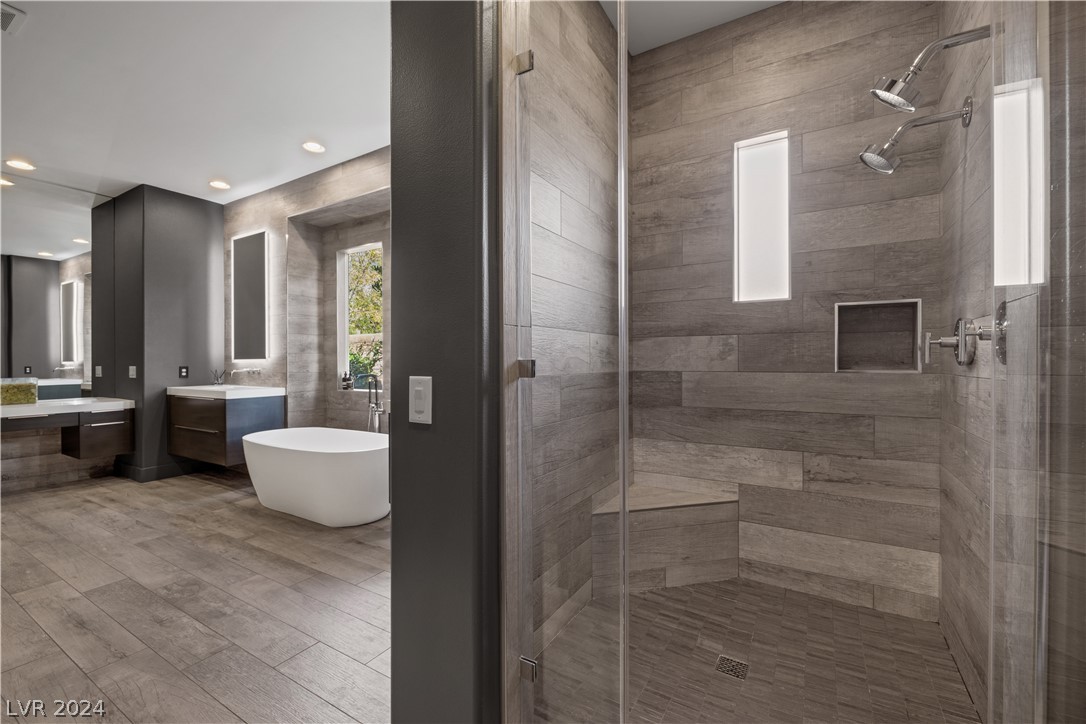 76 Panorama Crest Avenue