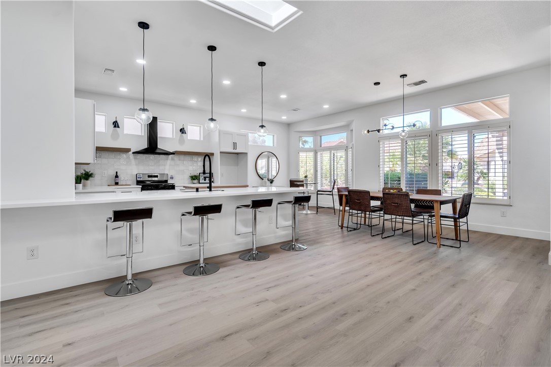 10040 Woodhouse Drive