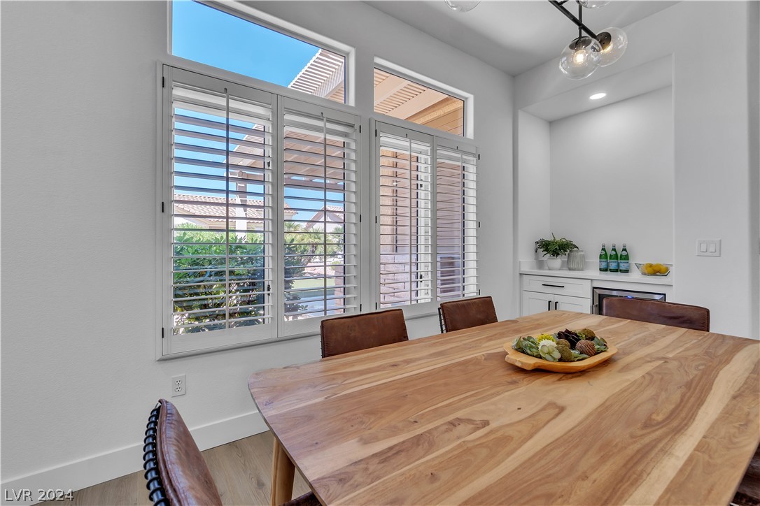 10040 Woodhouse Drive