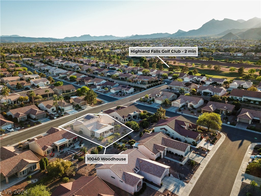 10040 Woodhouse Drive